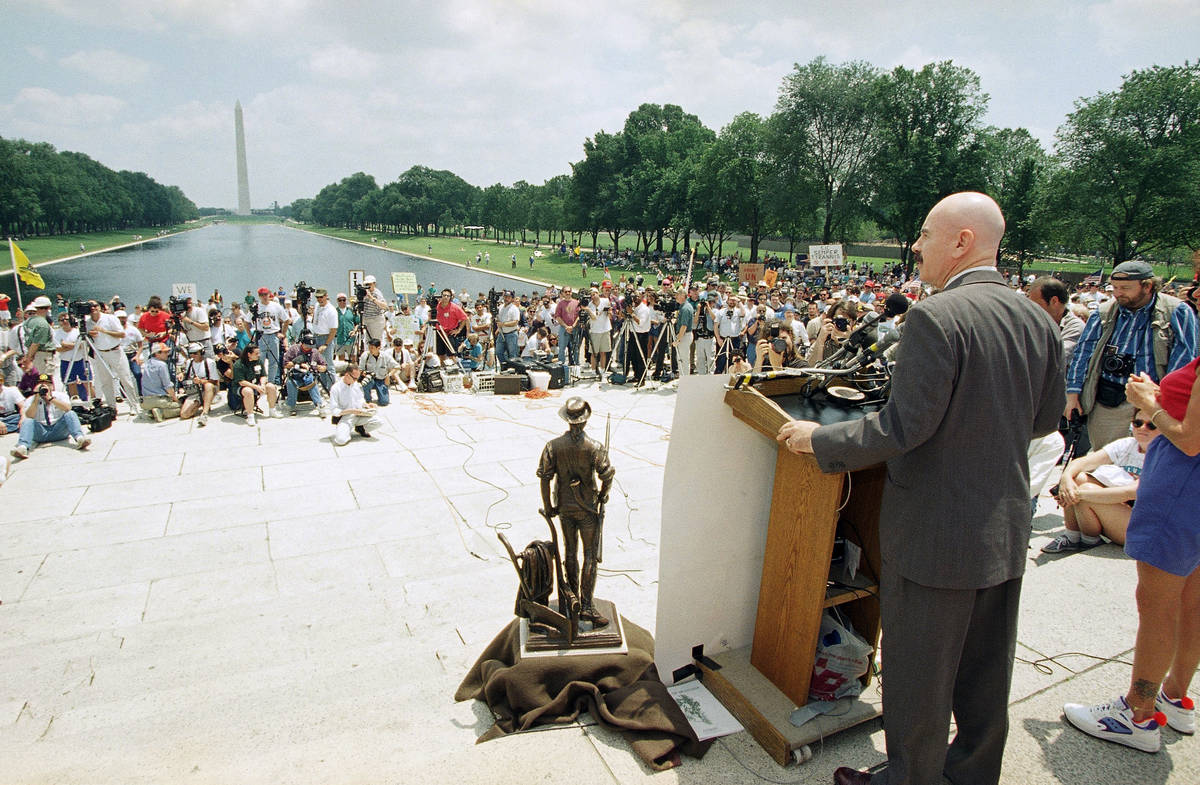 Radio talk show host G. Gordon Liddy addresses the committee of 1776 a pro-gun 2nd Amendment ra ...