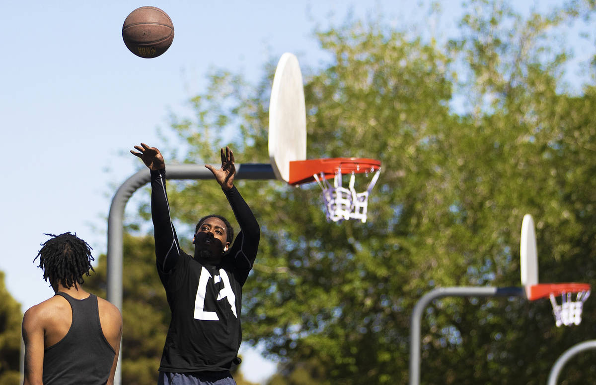 Devion Williams shoots a corner jump shot at Sunset Park on Saturday, April 3, 2021, in Las Veg ...