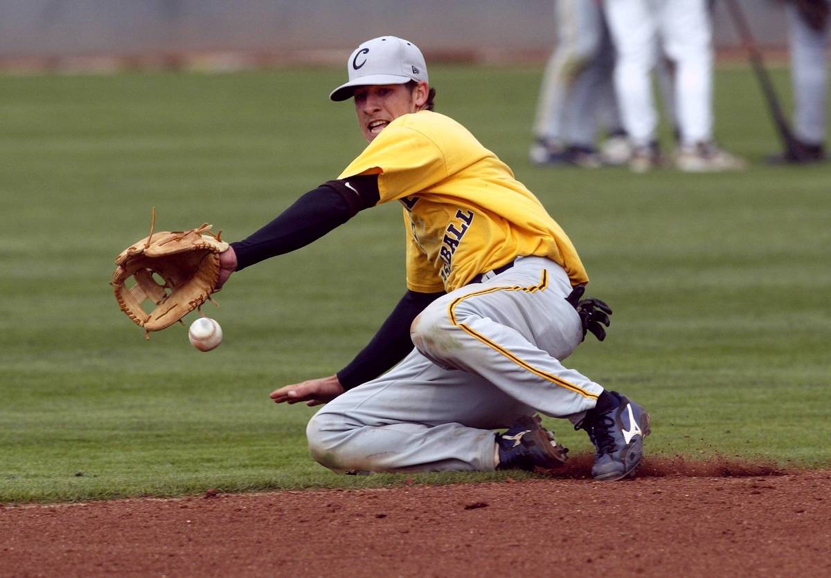 Community College of Southern Nevada shortstop Sean Kazmar practices Tuesday, March 4, 2003. (V ...