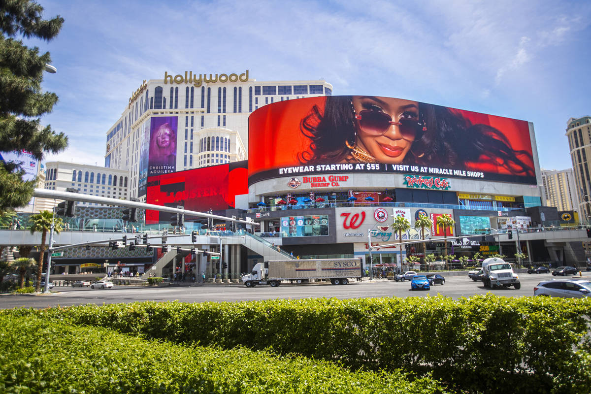 Harmon Corner on the Strip on Friday, April 30, 2021, in Las Vegas. (Benjamin Hager/Las Vegas R ...