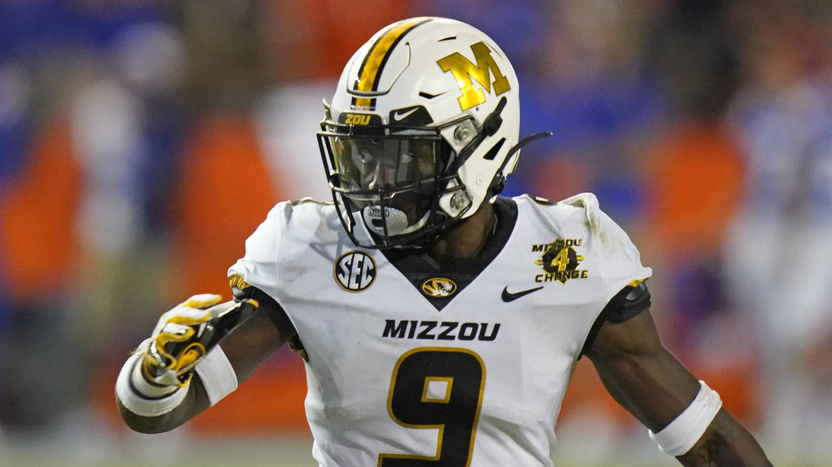 Missouri safety Tyree Gillespie looks to cover a play against Florida during the first half of ...