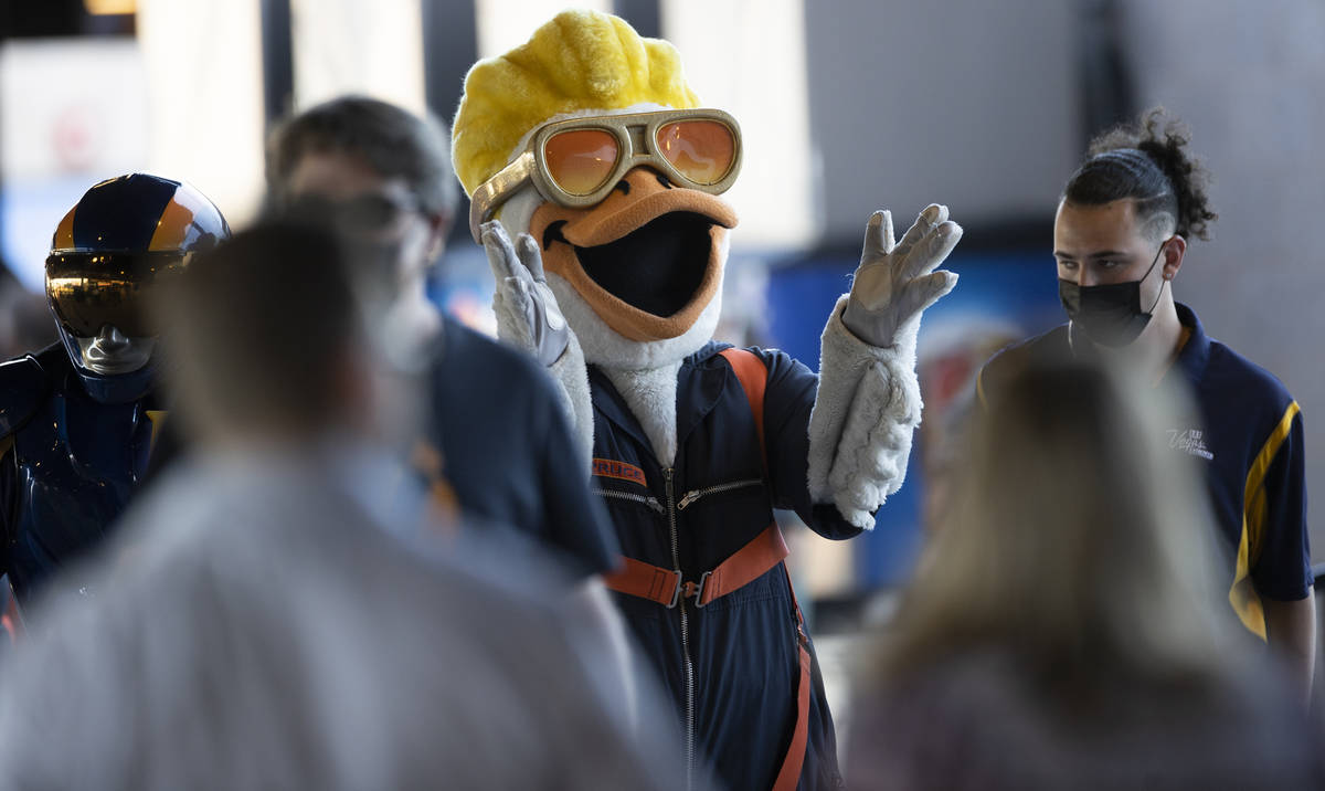 Spruce the Goose fires up fans before the start of a Triple-A baseball game between the Las Veg ...