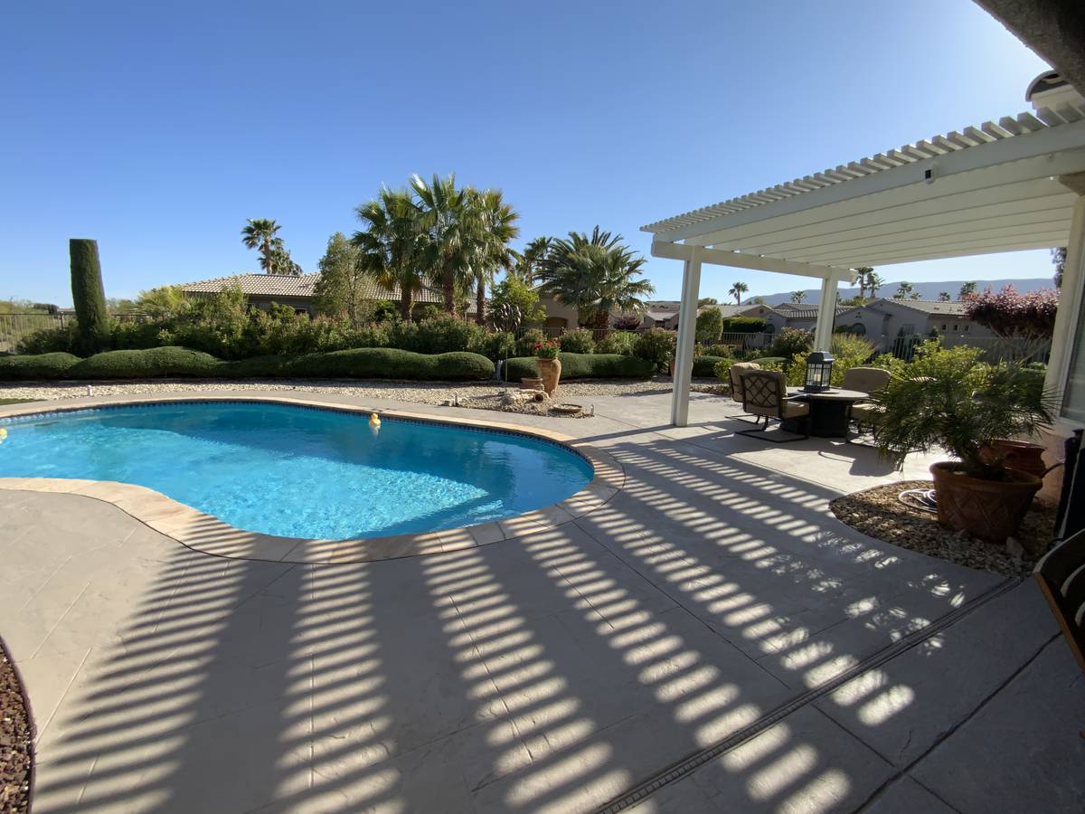 The pool and patio at 10473 Acclamato Ave. in Las Vegas (Jason Almeida)