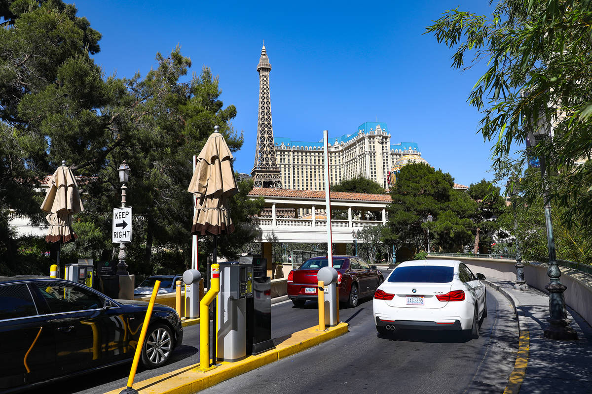 MGM Resorts bringing back paid selfparking Las Vegas ReviewJournal