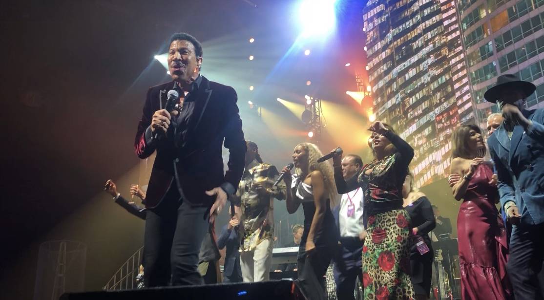 Lionel Richie performs during the 23rd annual Keep Memory Alive "Power of Love Gala" benefit fo ...