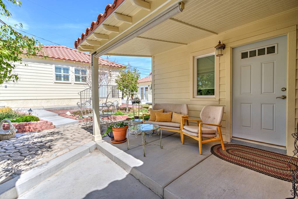 The patio area of 1324 Colorado Street in Boulder City. (Jamie Jane Photography)