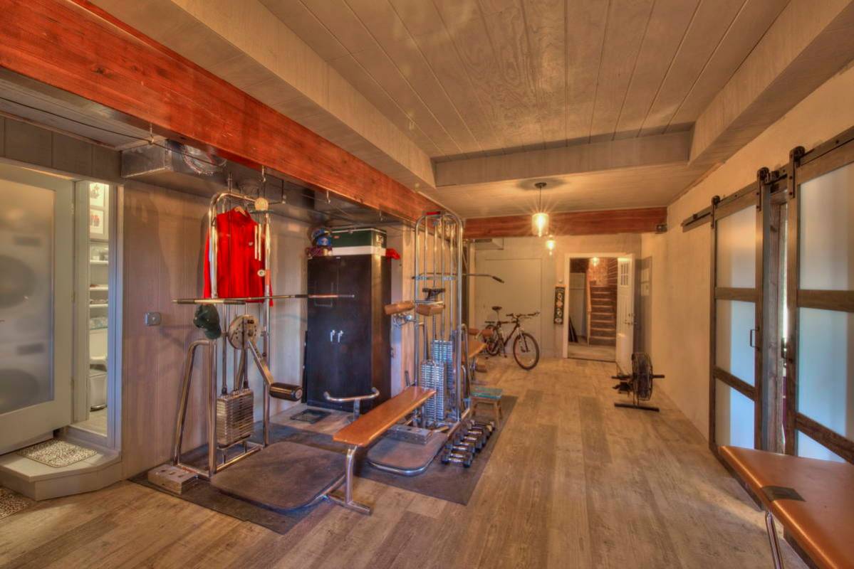 The laundry/gym at 146 Blanda Circle at Cold Creek (Ben Zimmerman)