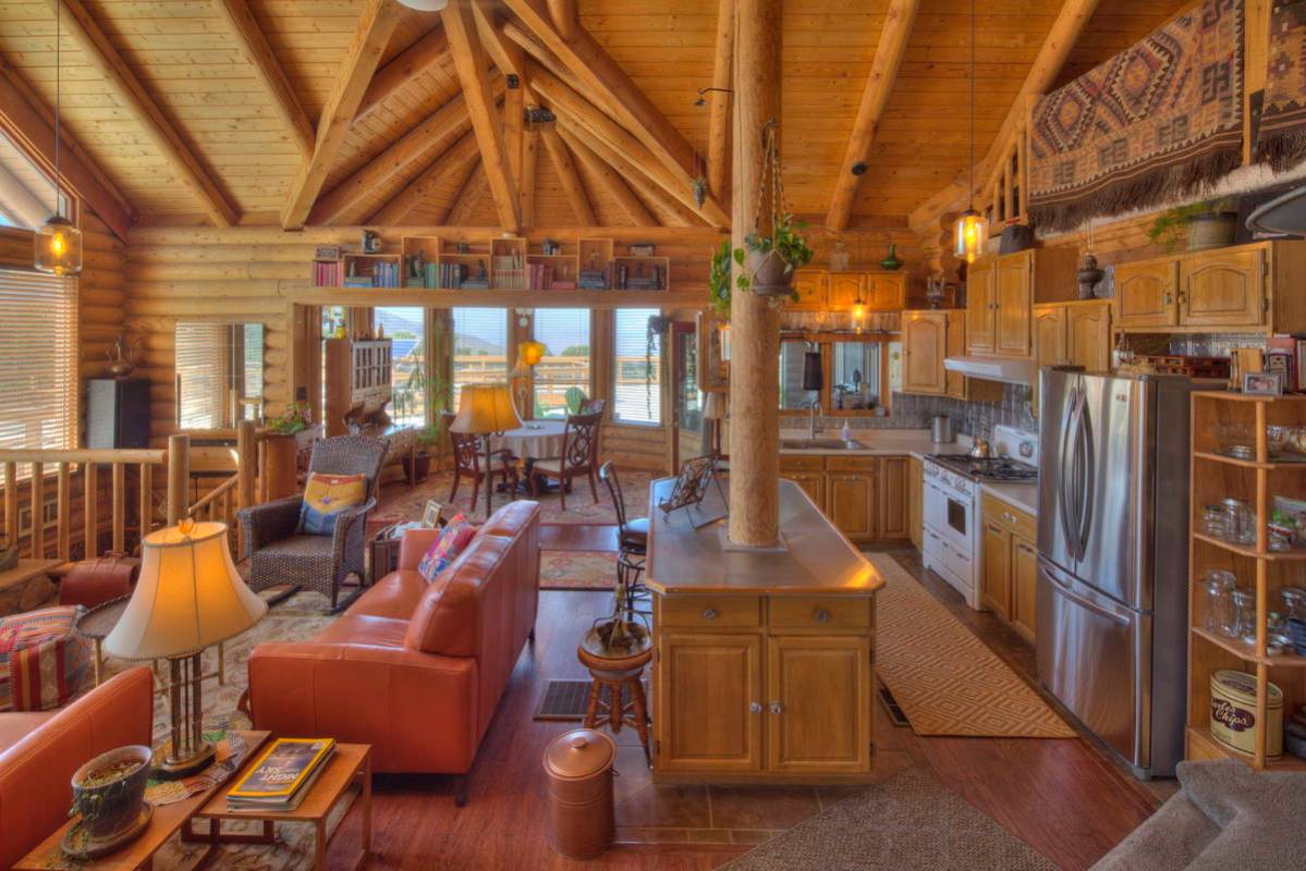 The great room at 146 Blanda Circle at Cold Creek (Ben Zimmerman)