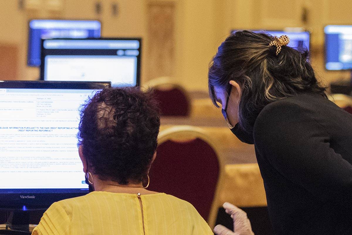 Nelli Flake, right, a talent acquisition for the Venetian/the Palazzo resort hotel and casino, ...