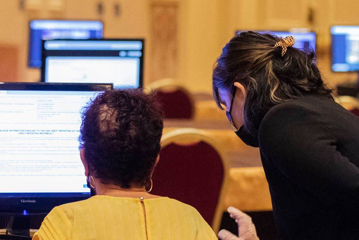 Nelli Flake, right, a talent acquisition for the Venetian/the Palazzo resort hotel and casino, ...