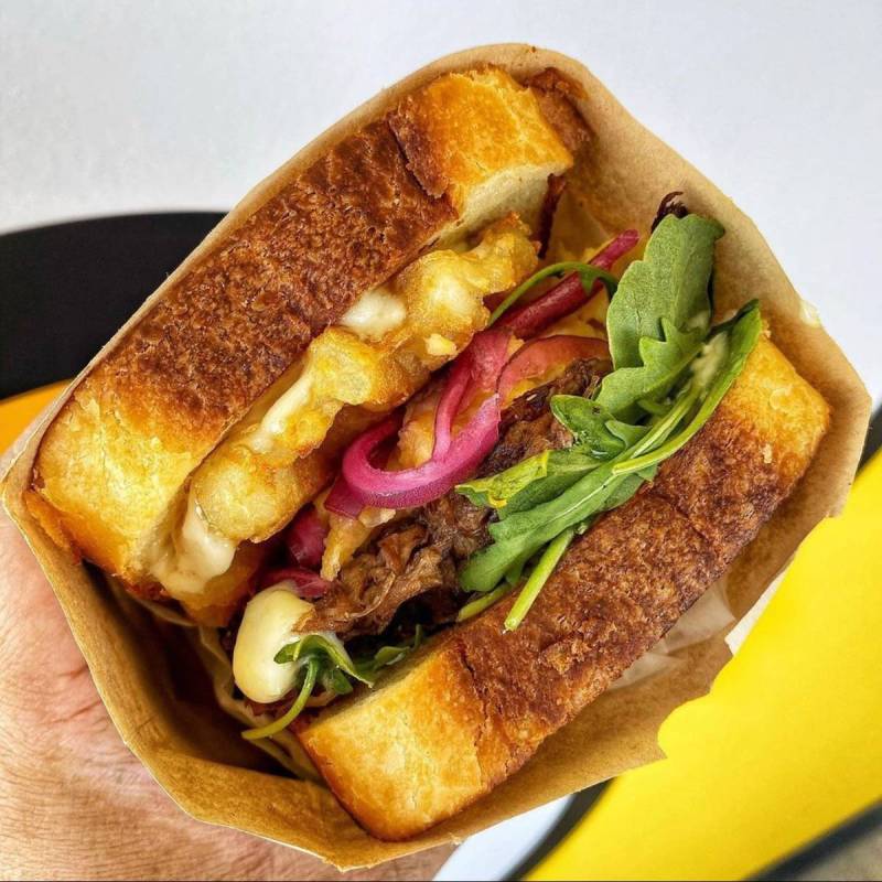 Meat 'n Potatoes Sammie (Egg Sammie)