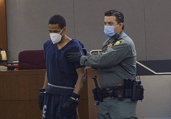 Terrell Rhodes, accused of killing his girlfriendճ 2-year-old son Amari Nicholson, is esc ...