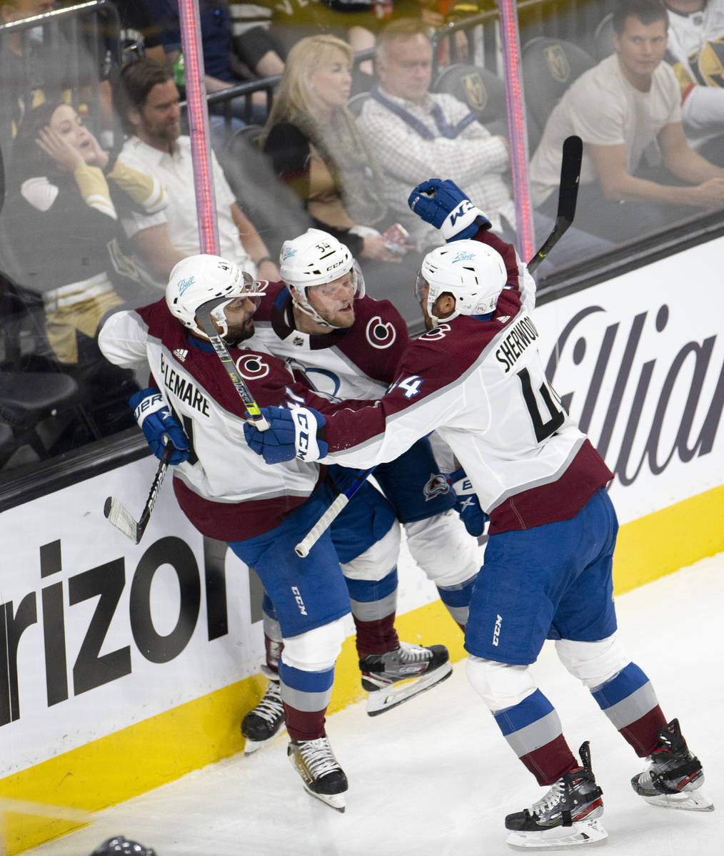 Avalanche center Pierre-Edouard Bellemare (41), Avalanche center Carl Soderberg (34) and Avalan ...