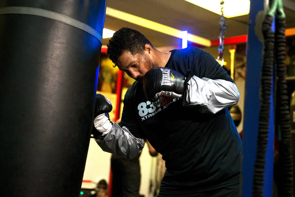 Hector Camacho, Jr. prepares for his exhibition bout against Julio Cesar Chavez on Tuesday, May ...