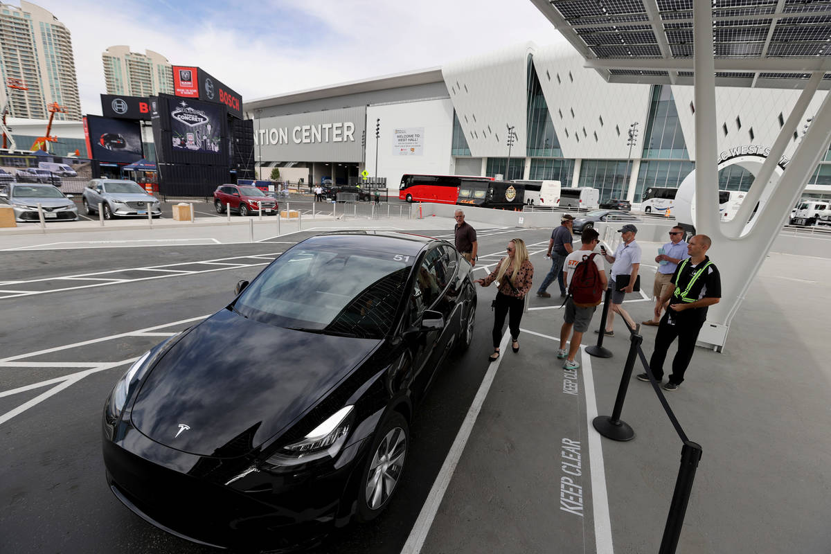 World of Concrete conventioneers begin using Elon Musk's people-mover  tunnels, World of Concrete, Business