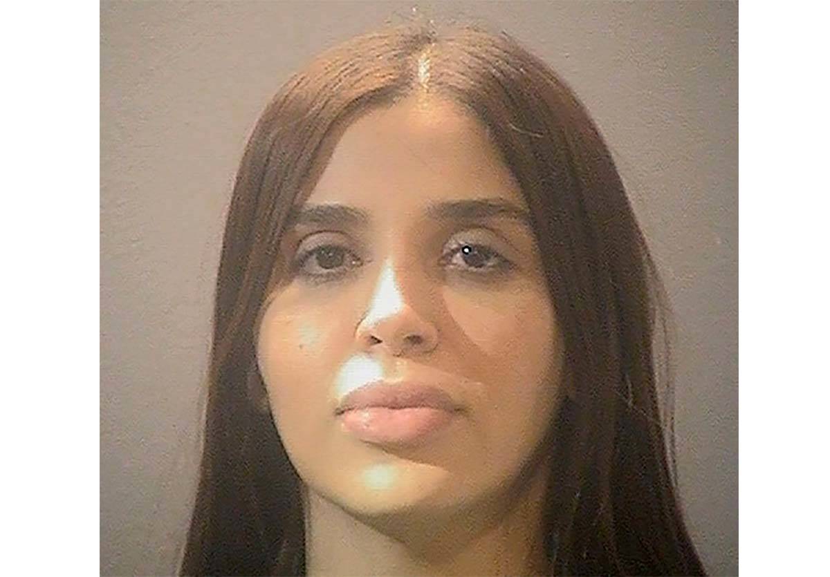 This photo provided by the Alexandria Adult Detention Center shows Emma Coronel Aispuro. The wi ...