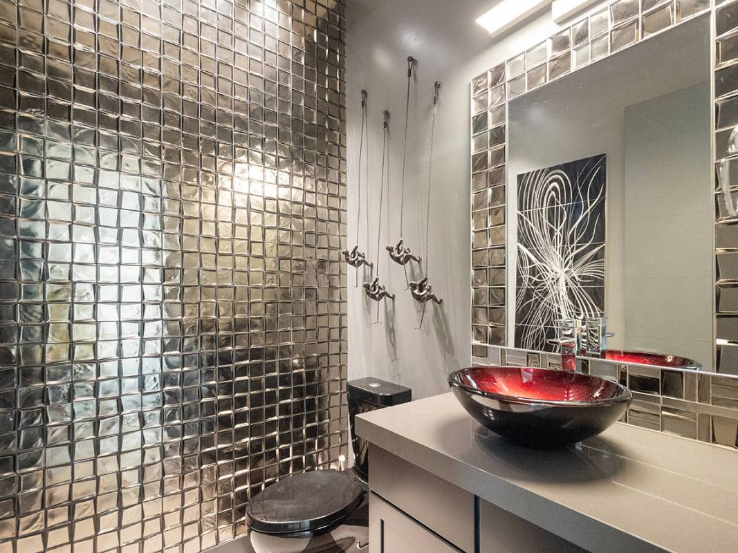 One of three bathrooms. (LVREAL)