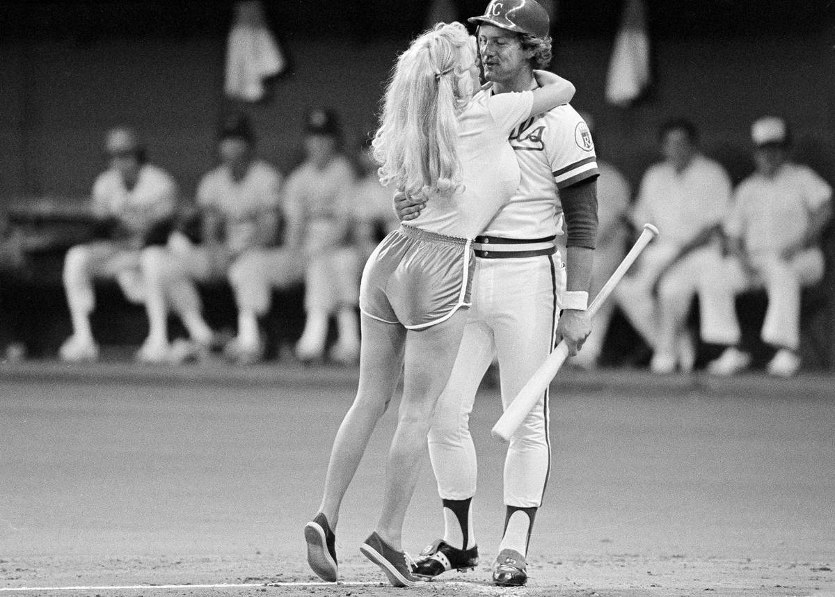 George Brett says Oakland A's should move to Las Vegas