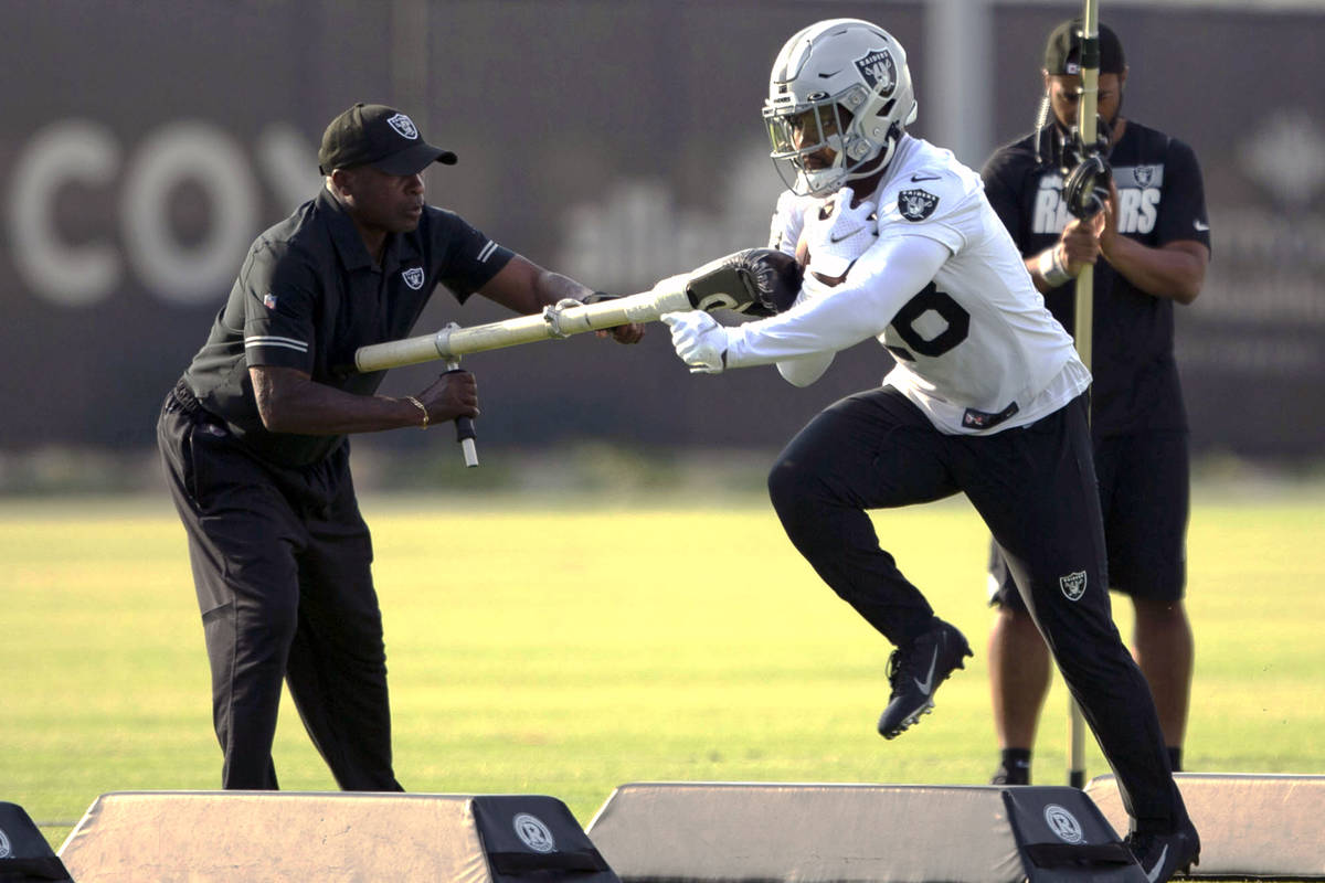 Raiders running back coach Kirby Wilson retires before training camp | Las  Vegas Review-Journal