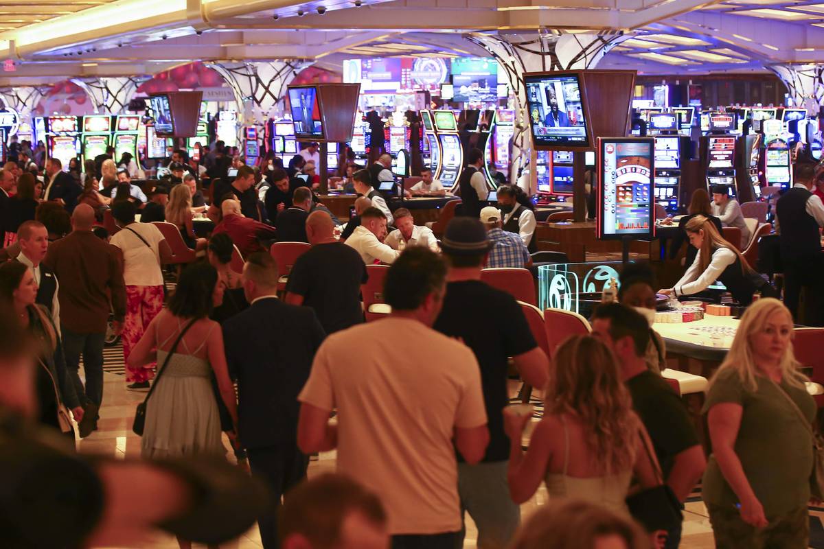 Las Vegas Casinos Hiring as Resorts Open June 1 at Full Capacity -   Las Vegas Casinos in Hiring Mode as Resorts Open June 1 at Full Capacity