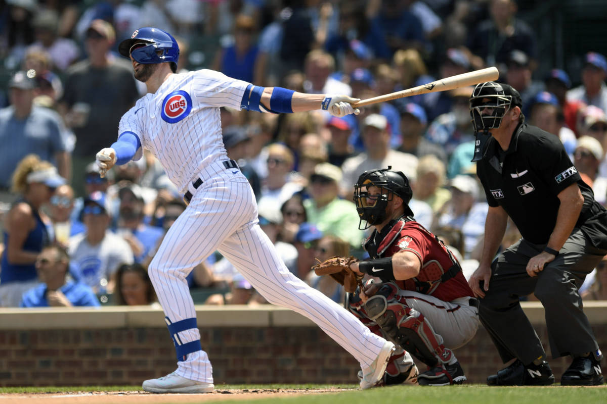 Report: Kris Bryant Traded to Giants from Cubs as CHI Continues