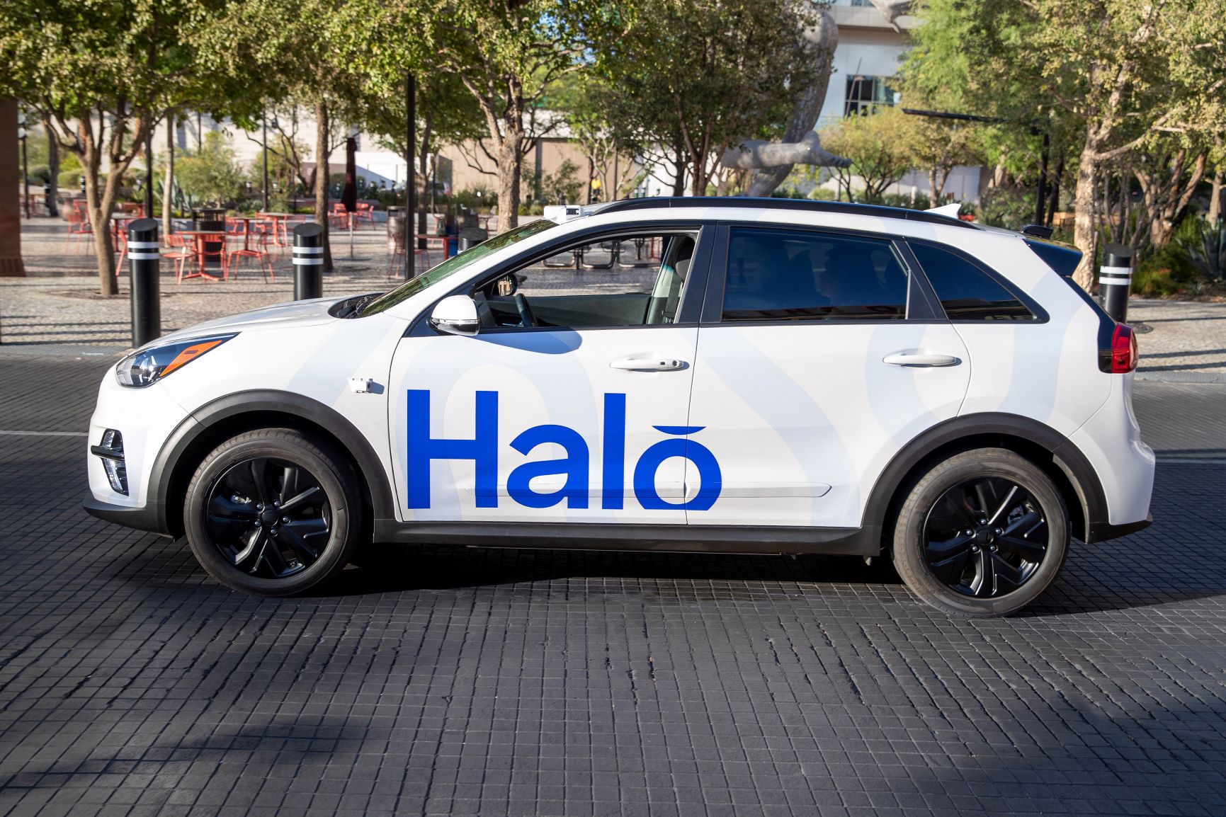 Halo aims to launch driverless car service in Las Vegas Business