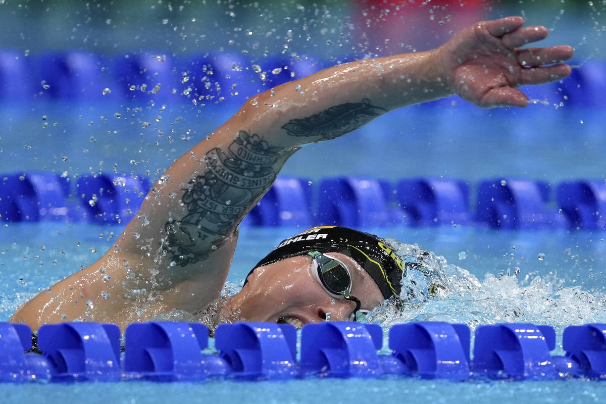 Erica Sullivan of the United States swims in the women's 1500-meters freestyle final at the 202 ...