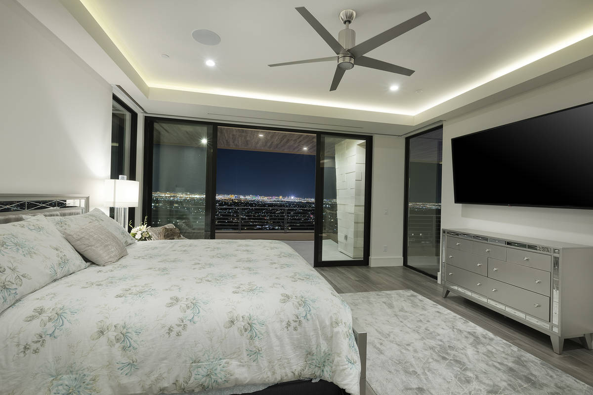 A guest bedroom. (Kristen Routh-Silberman)