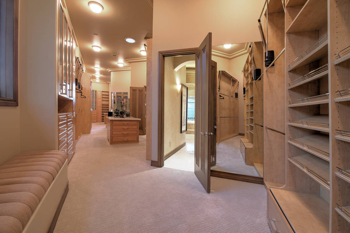 The master closet in Nicolas Cage's former Las Vegas home. (Las Vegas International Realty)