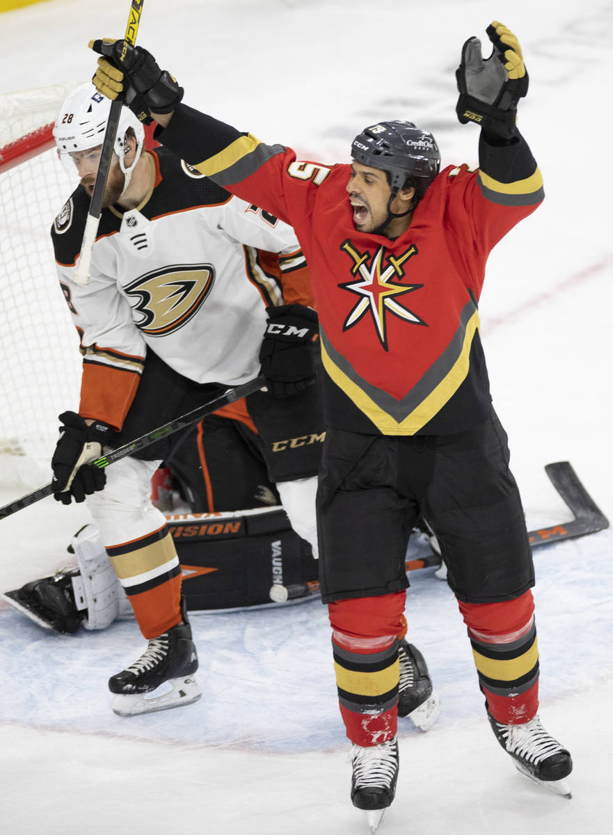 Vegas Golden Knights right wing Ryan Reaves (75) celebrates in front of Anaheim Ducks defensema ...