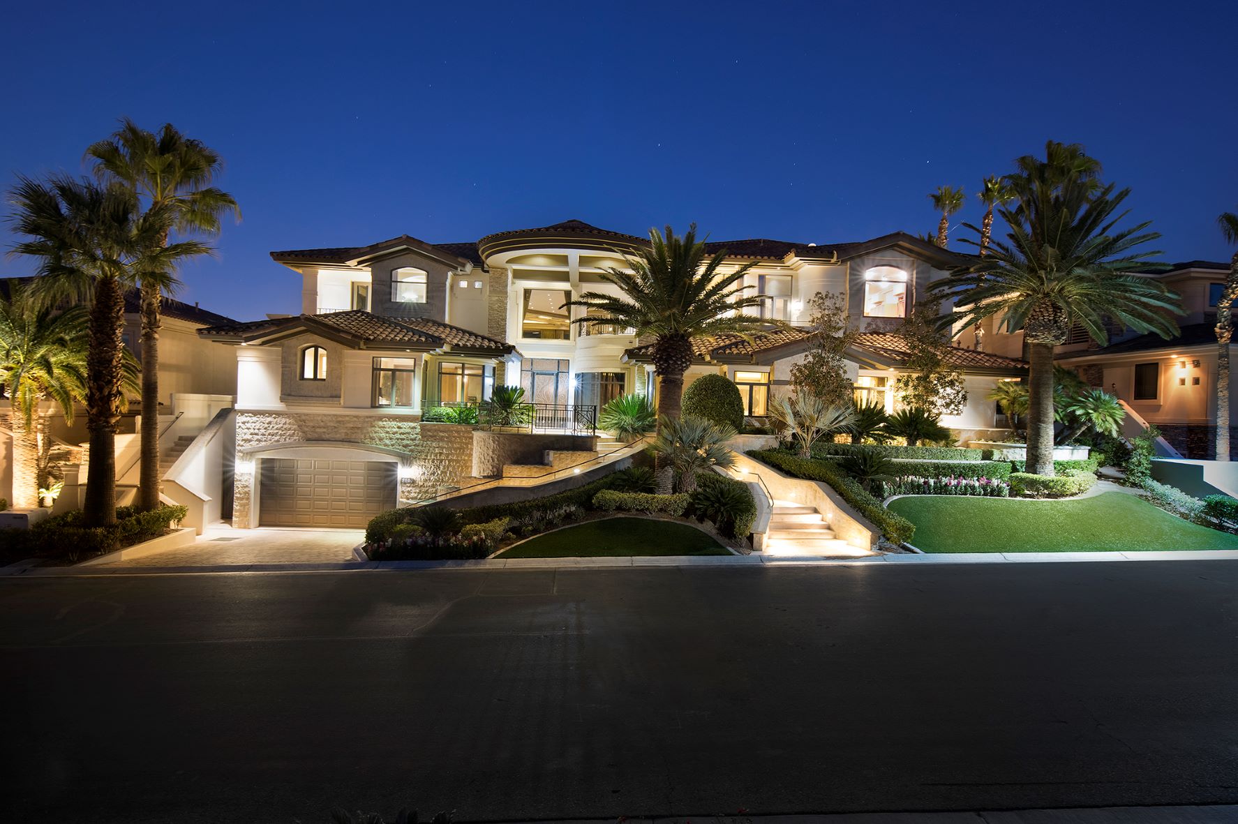 Nicolas Cage’s former home sells for $6M in Las Vegas | Real Estate