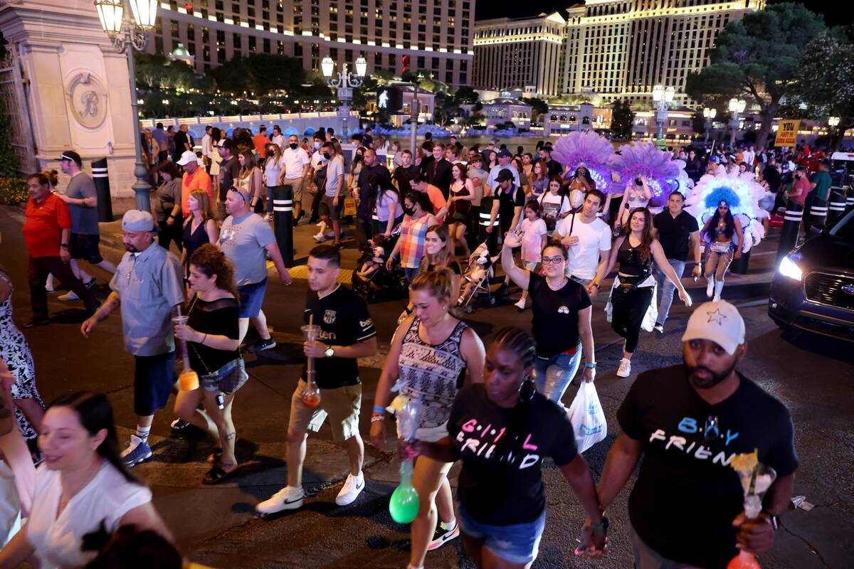 Crowds in front of the Bellagio on the Strip in Las Vegas Friday, May 28, 2021. (K.M. Cannon/La ...