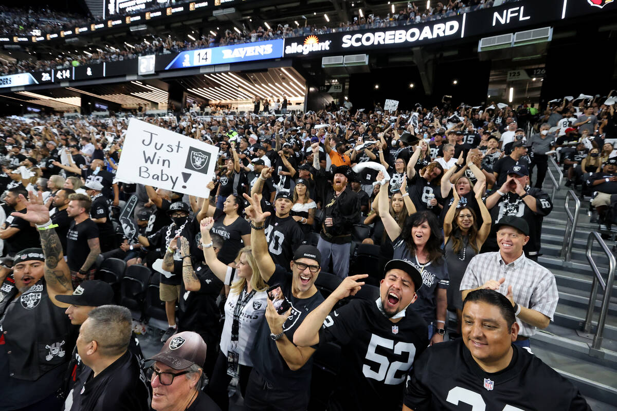 Fans cheer as the Raiders take on the Baltimore Ravens on ÒMonday Night FootballÓ at ...