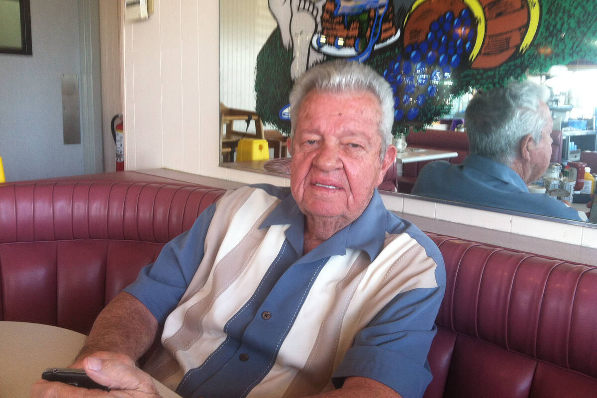 Gene Kilroy, business manager for Muhammad Ali, talks Monday about the