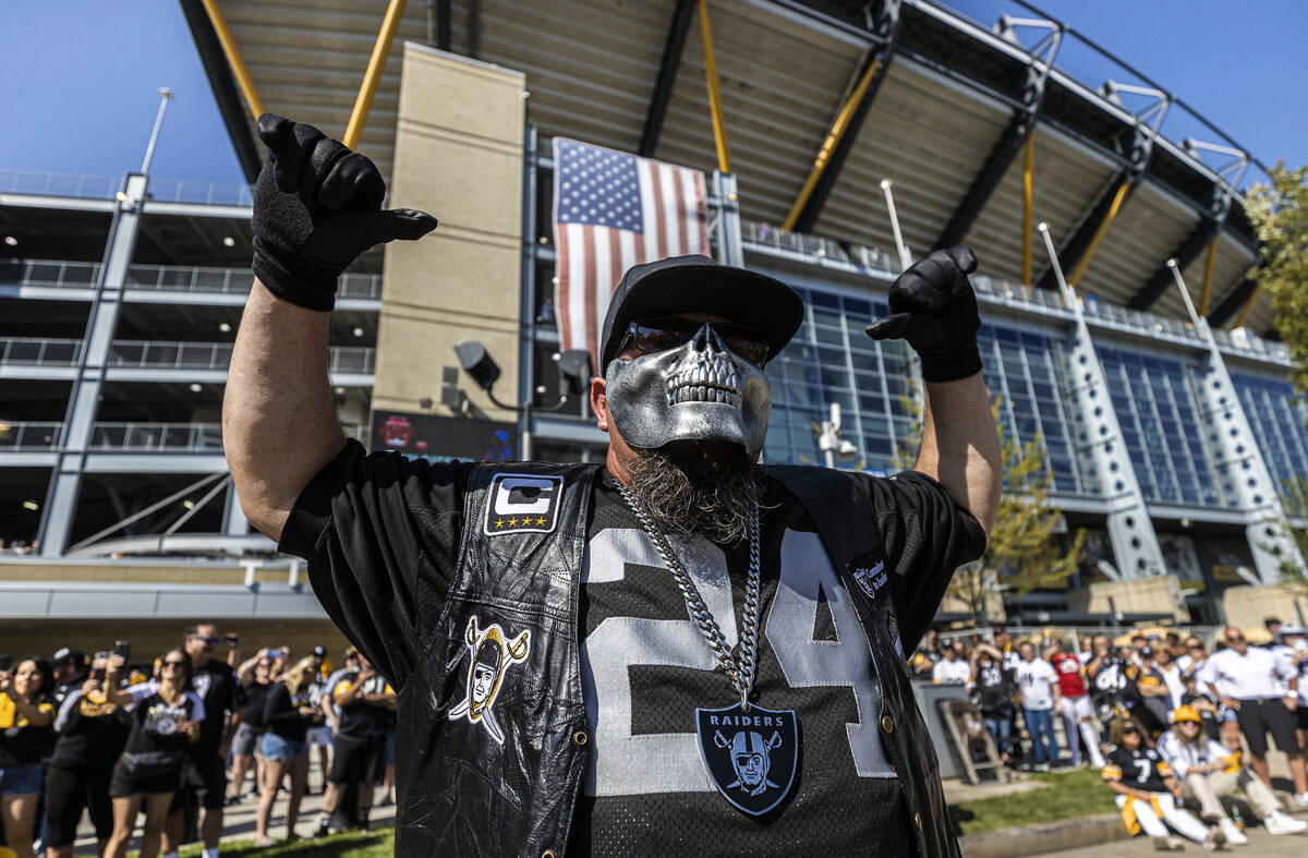 Raiders fans at Heinz Field before the start of an NFL football game against the Pittsburgh Ste ...