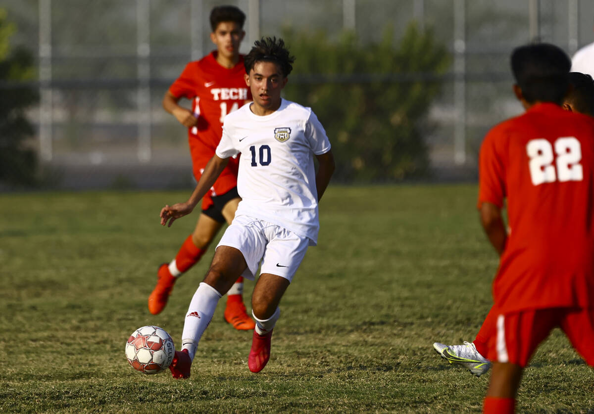 Spring Valley's Hrant Aleksanyan (10) moves the ball up the field during the first half of a so ...
