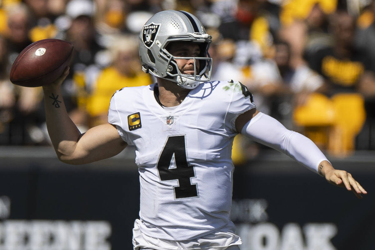 Raiders' Derek Carr best quarterback in NFL?, Raiders News