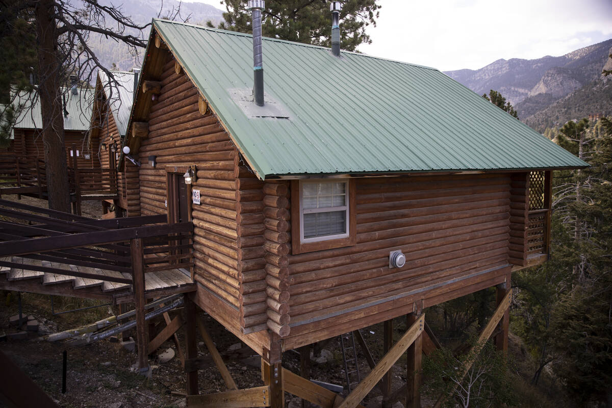 Cabins reopen week after fire destroys Mount Charleston Lodge