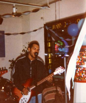 Sharim Johnson plays at Cyber City Cafe circa 1996. (Photo courtesy of PJ Perez)