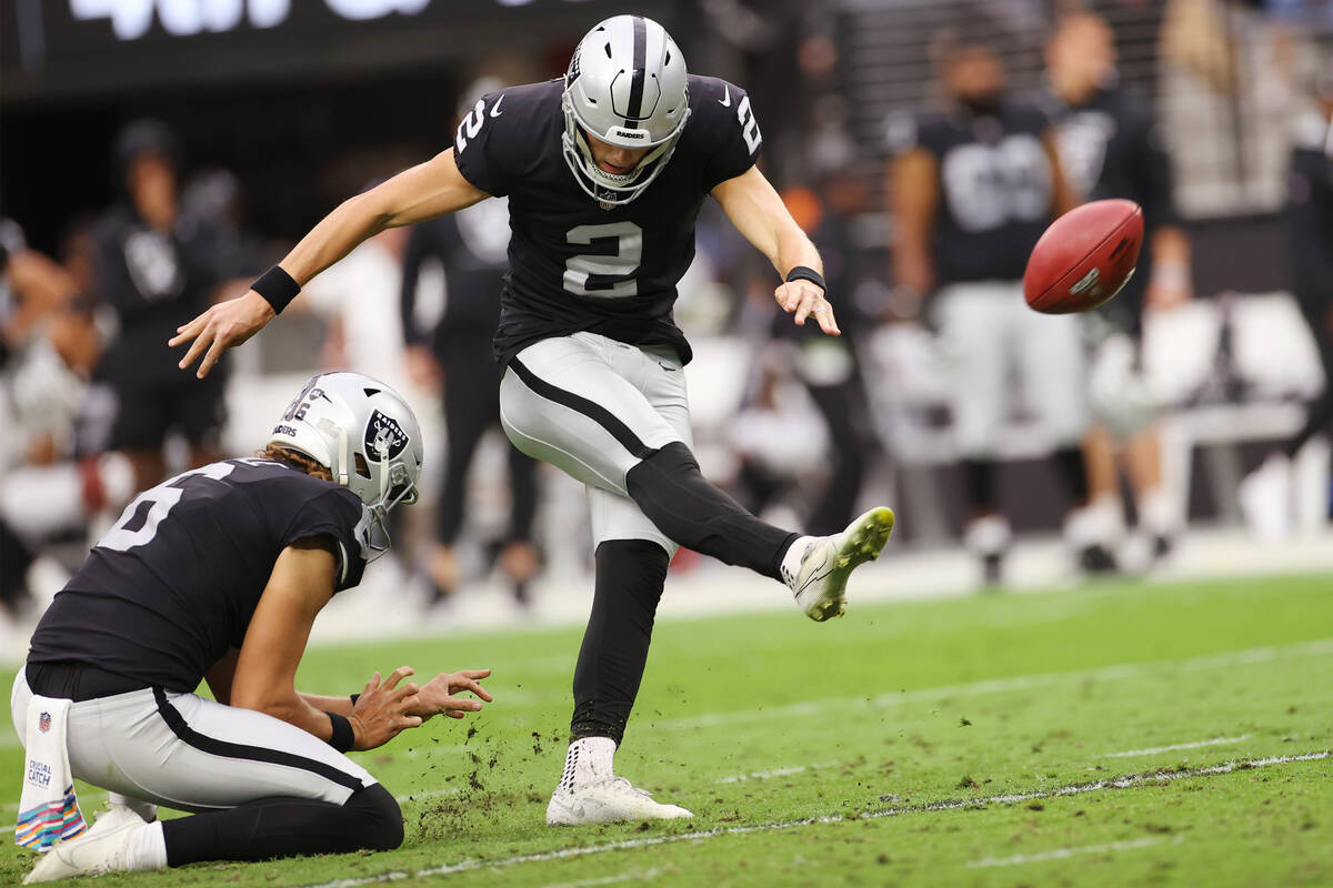 Raiders kicker Daniel Carlson (2) makes a field goal during the first half of an NFL football g ...