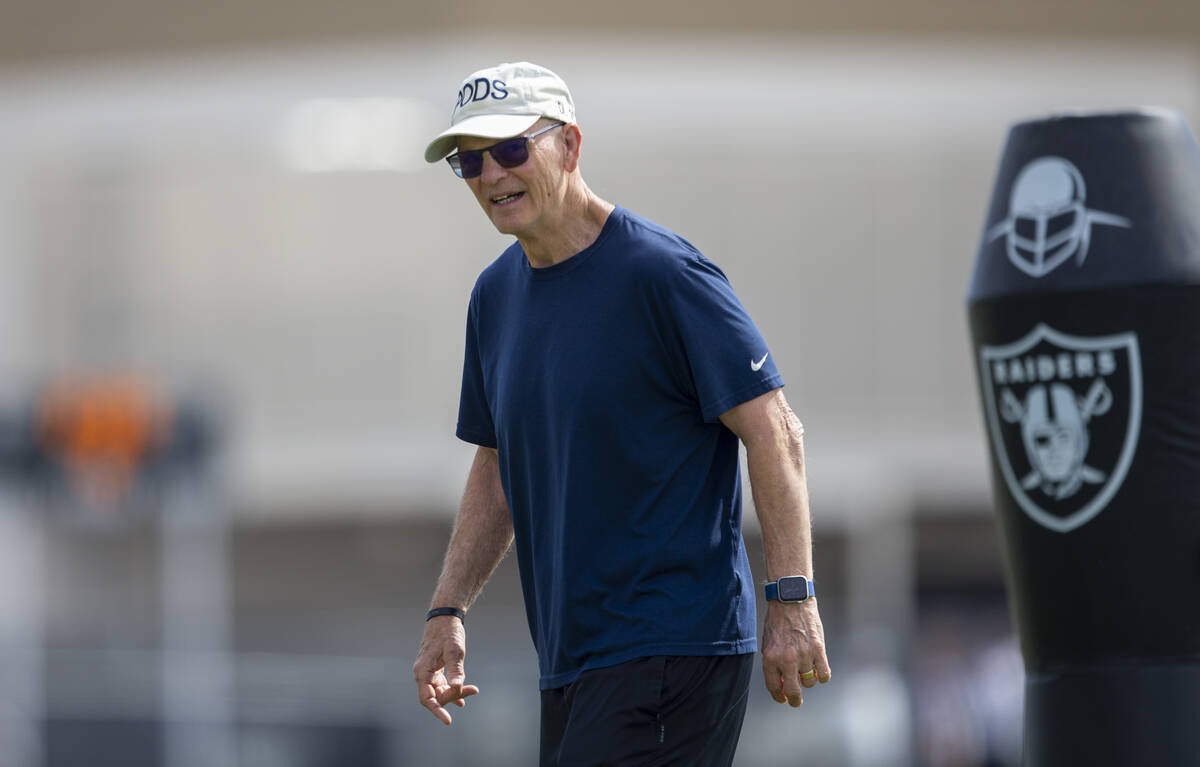 Raiders defensive line coach Rod Marinelli walks the field during a practice session at the Rai ...