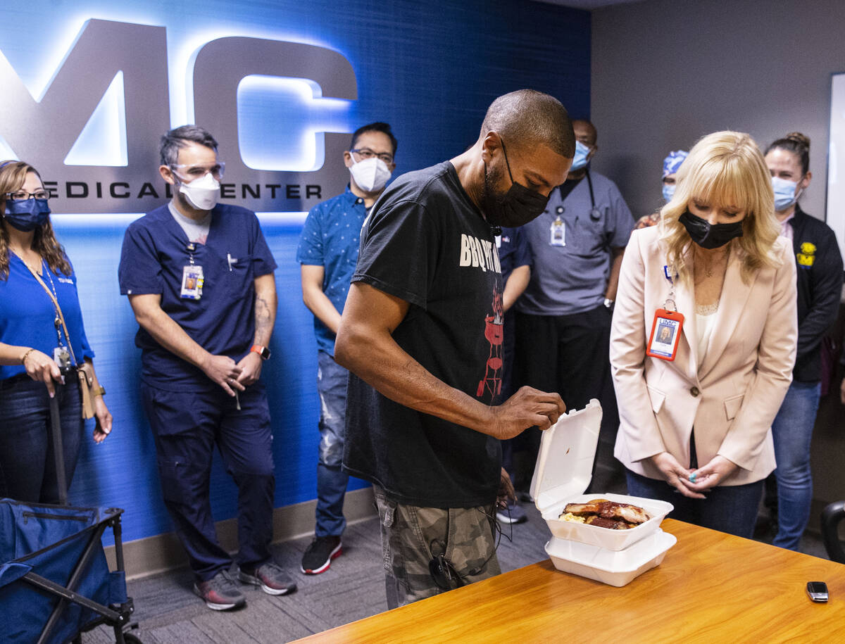 Man burned in 2018 food truck blast returns to UMC to feed staff