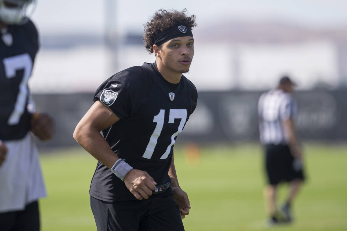 Raiders wide   receiver Willie Snead (17) runs during a signifier    league   astatine  the Raiders Headquart ...