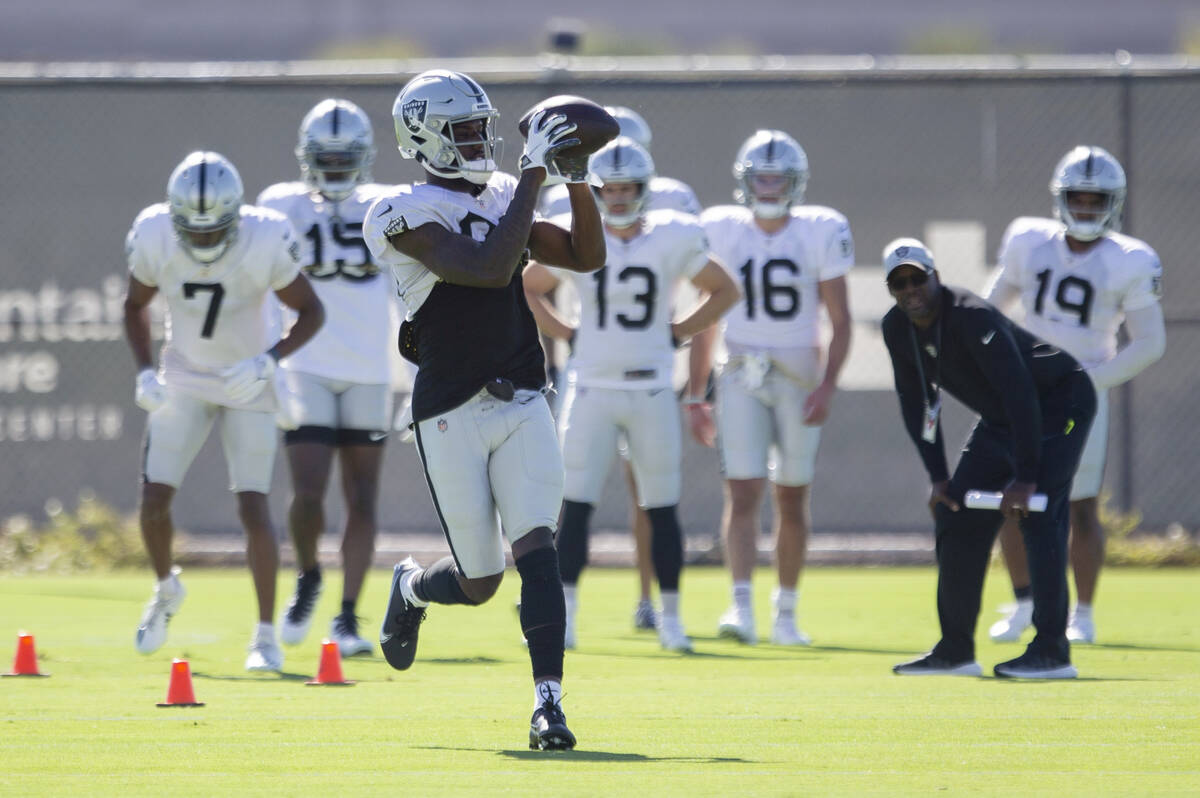 Raiders wide receiver Bryan Edwards (89) makes a catch during a practice session at the Raiders ...
