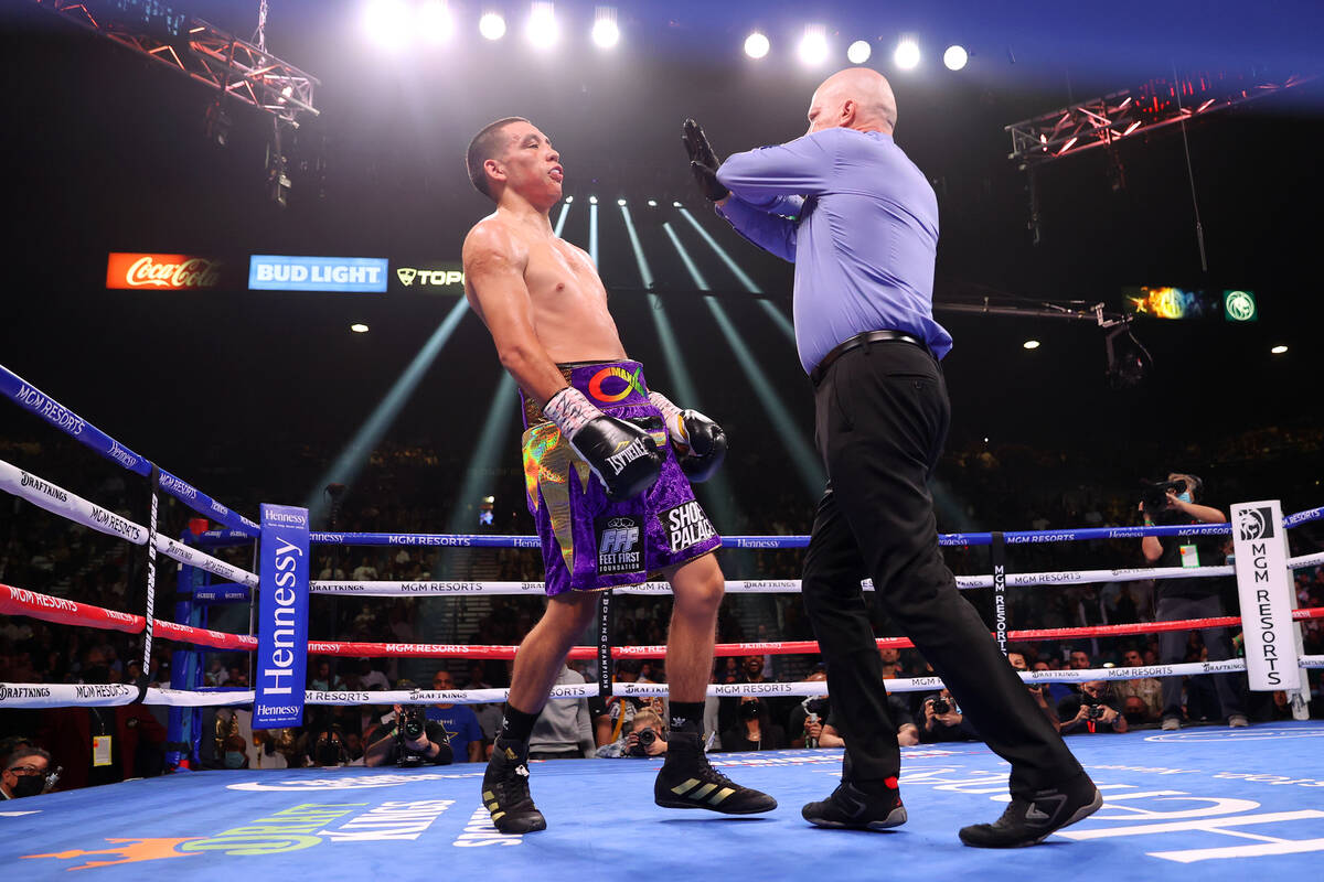 at the MGM Grand Garden Arena in Las Vegas, Saturday, Nov. 6, 2021. (Erik Verduzco / Las Vegas ...