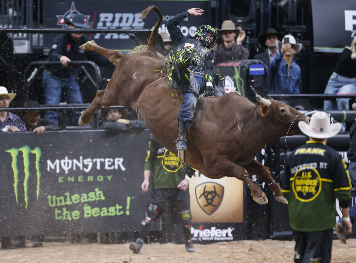 Jose Vitor Leme rides Woopaa in the championship round to become the back-to-back PBR World Cha ...