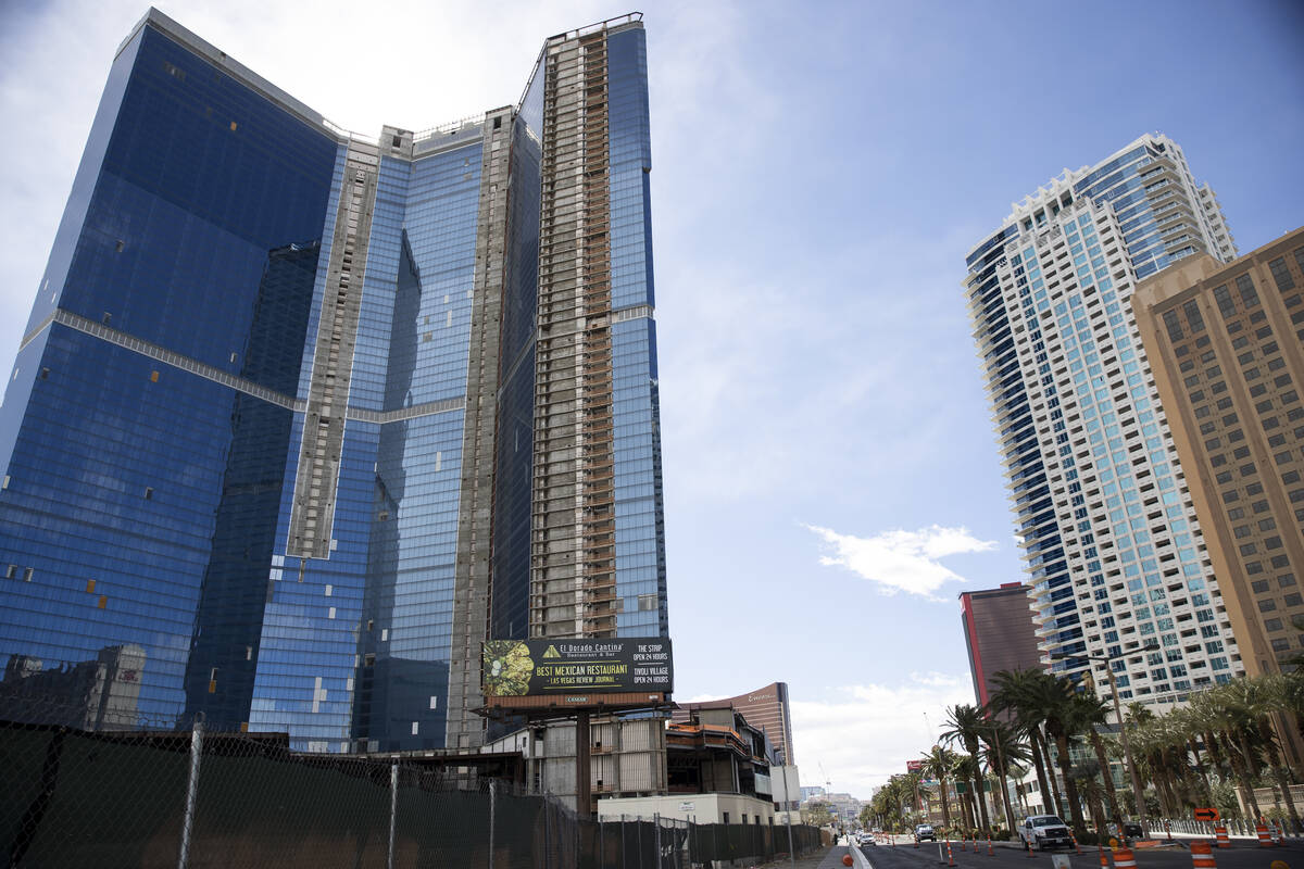 The unfinished Fontainebleau in Las Vegas, on Wednesday, Feb. 17, 2021. (Erik Verduzco / Las Ve ...