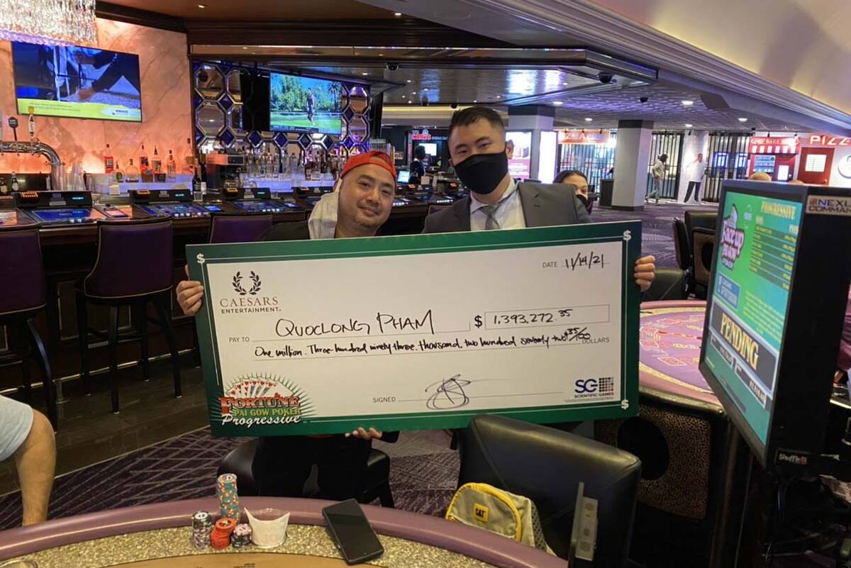 Quoclong Pham, from Vancouver, Washington, deed  a $1,393,273 jackpot connected  Sunday astatine  Harrah's Las V ...