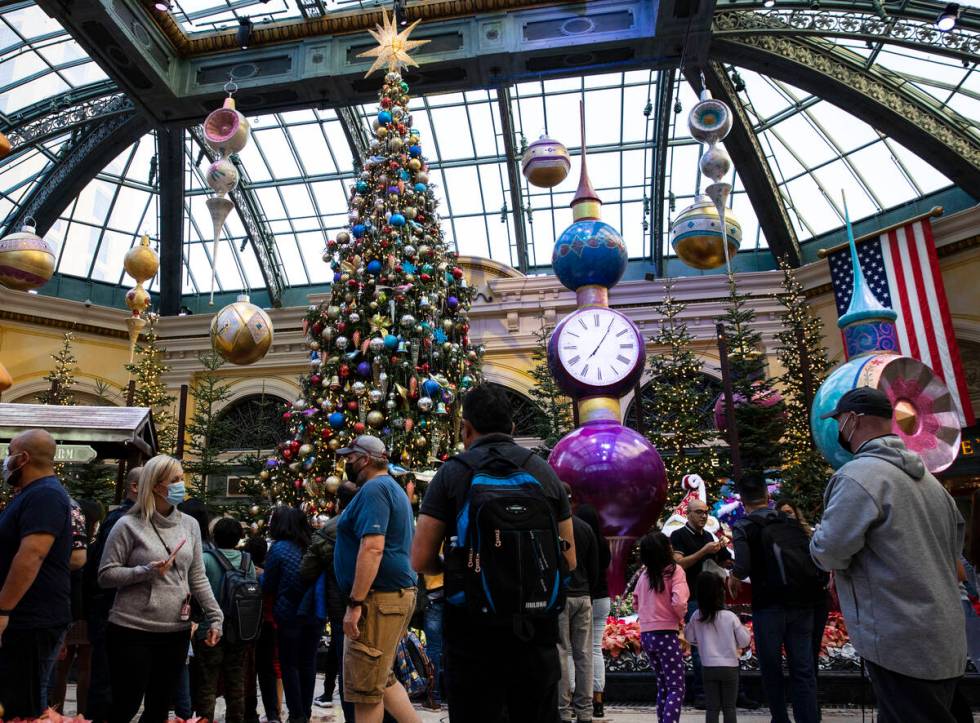 Las Vegas Christmas 2019: Christmas Lights, Shows & Events in Vegas