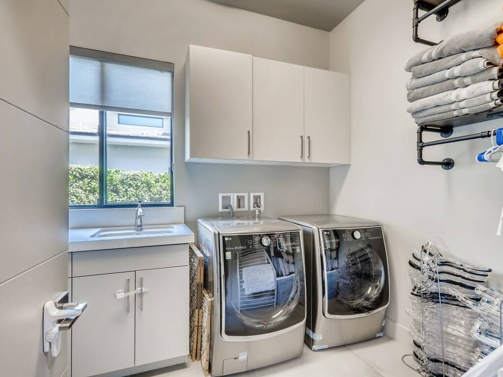The laundry. (HomeSmart Encore)